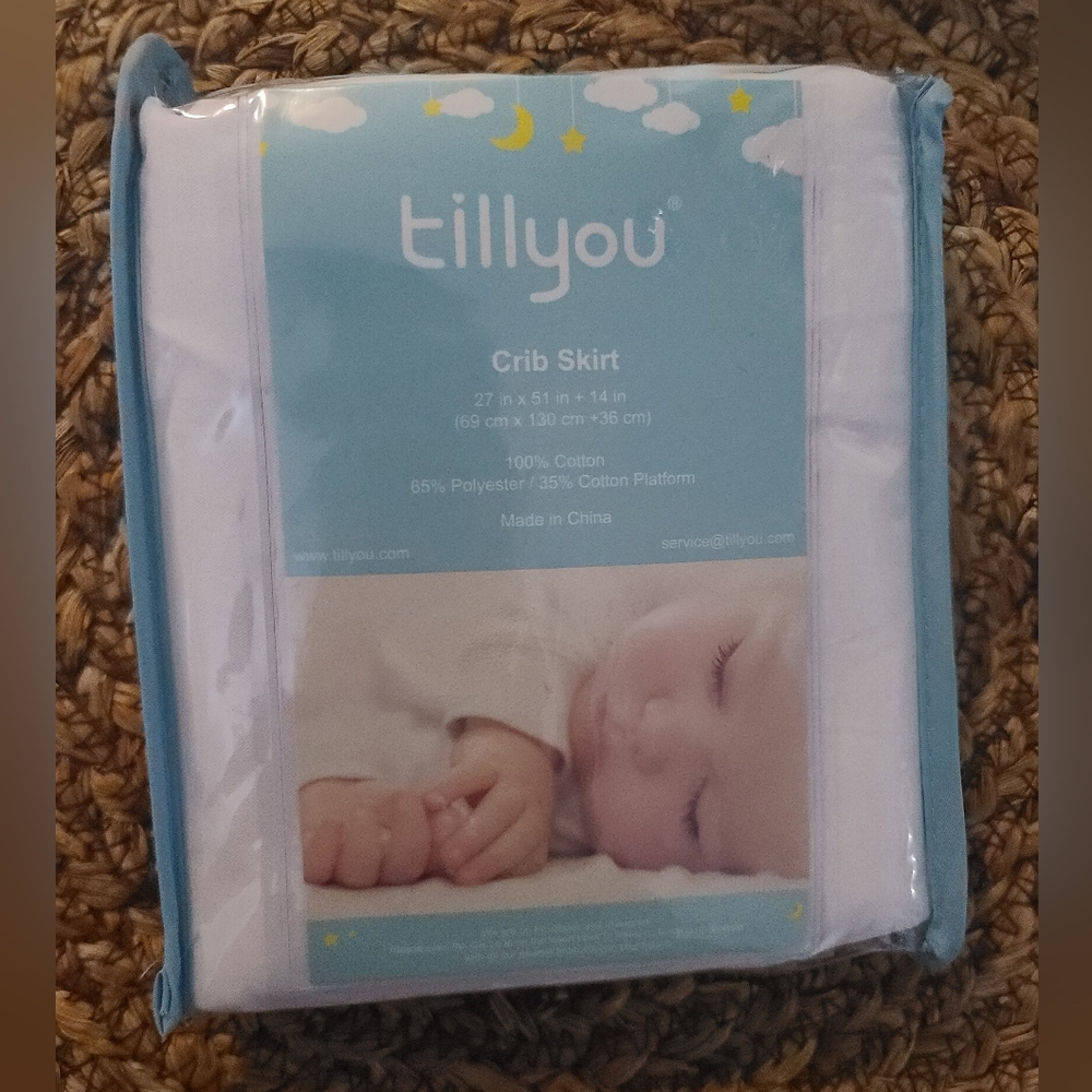 Crib/Toddler White bed skirt